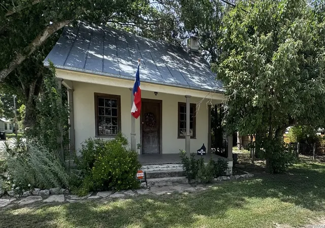 1st image of 413 Petersburg, Castroville, TX 78009 | MLS# 1990083