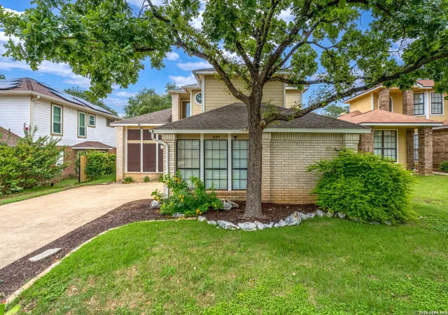 1st image of 1139 Summit Crst, San Antonio, TX 78258 | MLS# 1990226