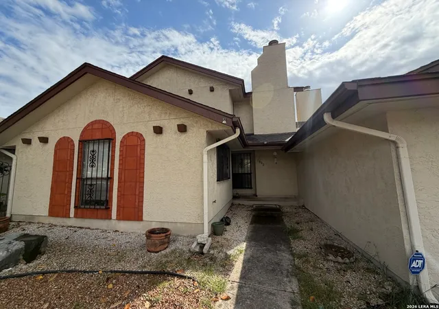 2nd image of 5802 Royal Bnd, San Antonio, TX 78239 | MLS# 1990241