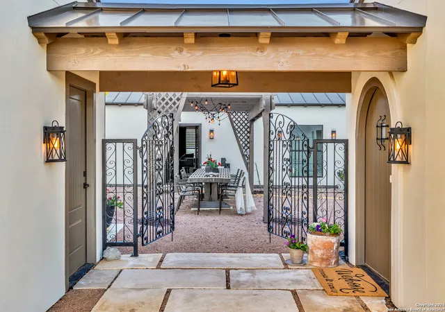 3rd image of 130 Overlook Dr, Fredericksburg, TX 78624 | MLS# 1990260