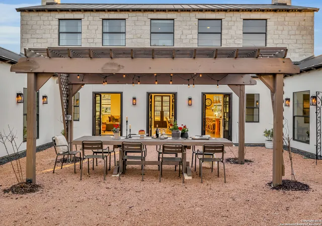 4th image of 130 Overlook Dr, Fredericksburg, TX 78624 | MLS# 1990260