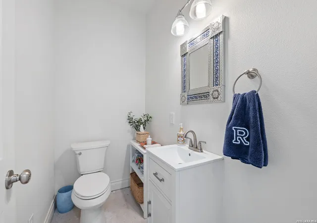 42nd image of 405 Canterbury Hill, San Antonio, TX 78209 | MLS# 1990355