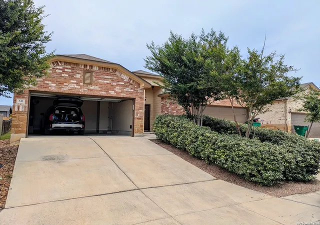1st image of 343 /345 Emma, New Braunfels, TX 78130 | MLS# 1990373