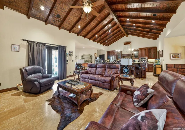 Photo 3 of Single family home for sale at 204 Red Oak Ln, Ingram, TX 78025 | MLS# 1990380 | Listing updated on 2026-09-12