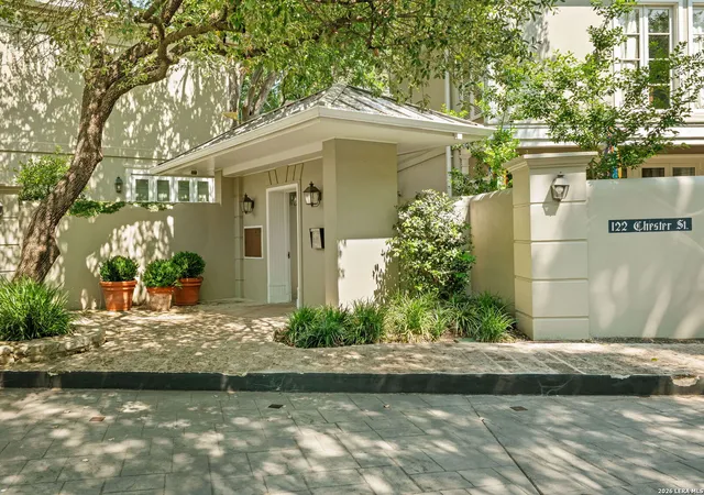 Homes for sale in San Antonio, TX | 122 Chester, San Antonio, TX 78209