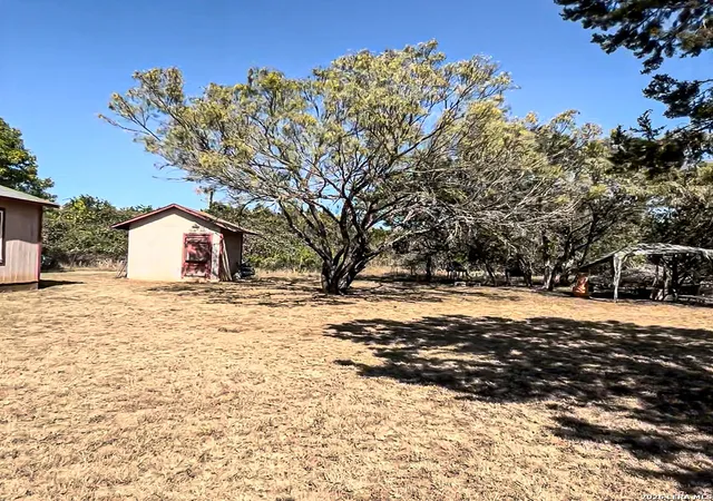 Photo 3 of Single family home for sale at 119 Hondo Dr, Bandera, TX 78003 | MLS# 1990412 | Listing updated on 2026-06-20