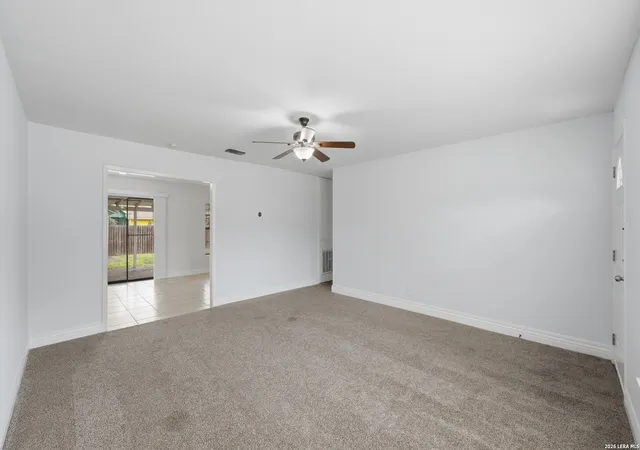image of 4747 Swann Ln, San Antonio, TX 78219 | MLS# 1990454