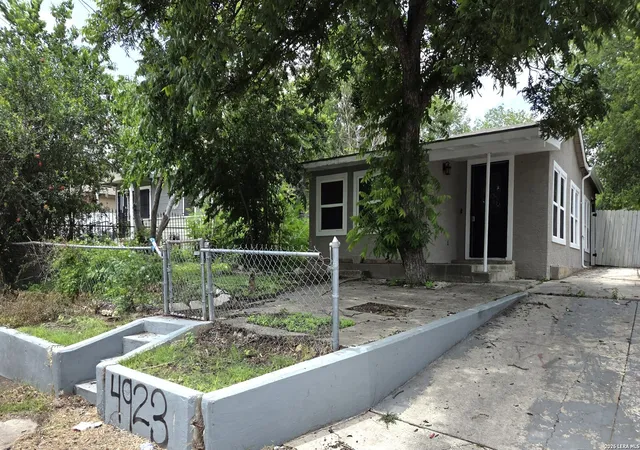 1st image of 4923 Blessing St, San Antonio, TX 78228 | MLS# 1990535