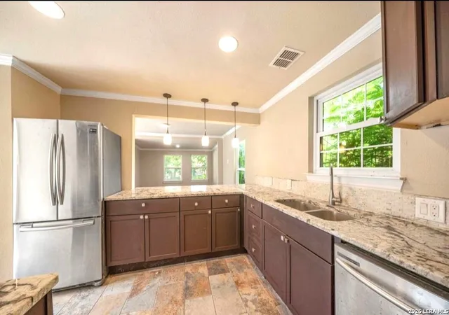 4th image of 4923 Blessing St, San Antonio, TX 78228 | MLS# 1990535