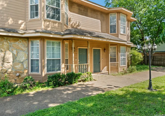 1st image of 2009 S 10th #APT 5, Waco, TX 76706 | MLS# 1990565