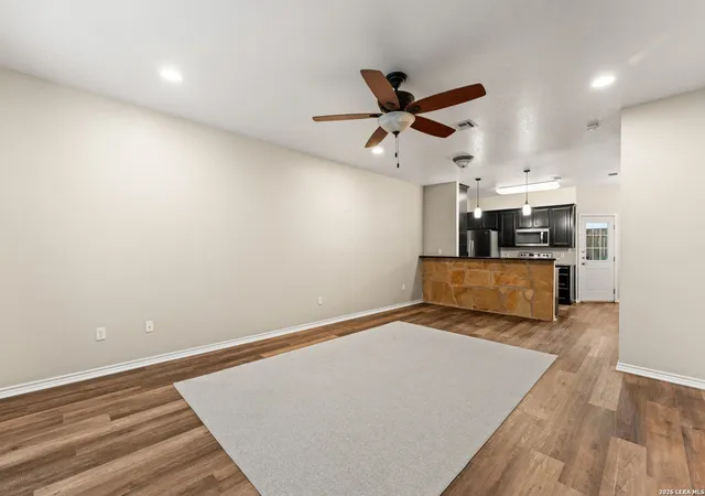 4th image of 2009 S 10Th #APT 5, Waco, TX 76706 | MLS# 1990565