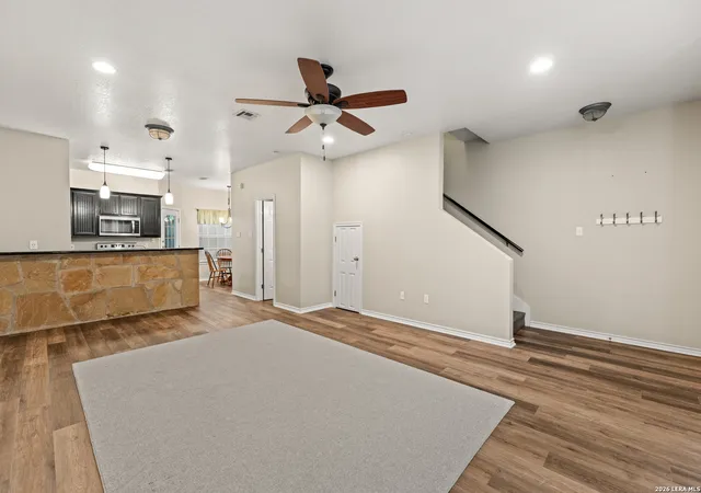 5th image of 2009 S 10Th #APT 5, Waco, TX 76706 | MLS# 1990565