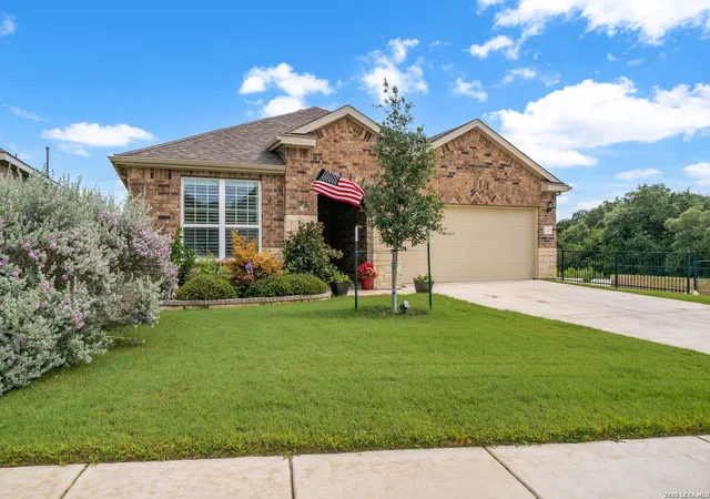 Photo 3 of Single family home for sale at 13218 Triple X Dr, San Antonio, TX 78253 | MLS# 1990580 | Listing updated on 2026-09-18