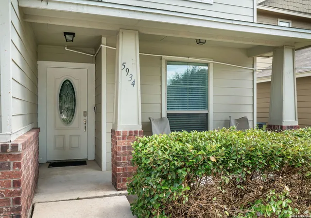 3rd image of 5934 Cielo Rnch, San Antonio, TX 78218 | MLS# 1990680