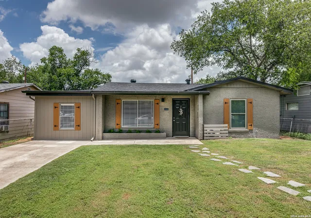 1st image of 1007 La Manda Blvd, San Antonio, TX 78201 | MLS# 1990693