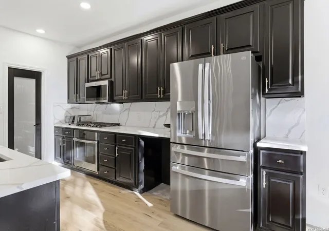 2nd image of 24111 Seven Winds, San Antonio, TX 78258 | MLS# 1990727