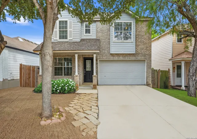Photo 1 of Single family home for sale at 214 Hallie Cv, San Antonio, TX 78227 | MLS# 1990767 | Listing updated on 2026-06-21