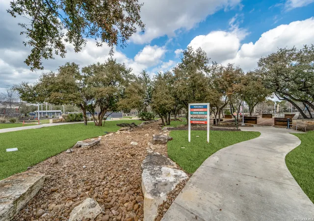 2nd image of 128 Roaming Rock Trl, San Marcos, TX 78666