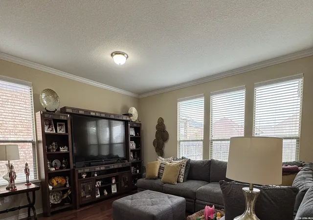 5th image of 223 Anchor Blf, Universal City, TX 78148 | MLS# 1990807