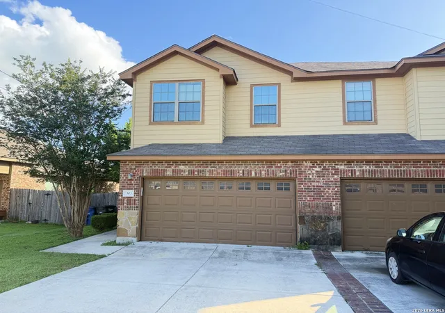 26th image of 303 & 305 Rosalie, New Braunfels, TX 78130 | MLS# 1990828
