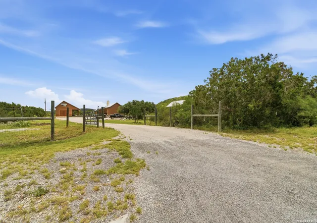 2nd image of 17398 Tx Hwy 127, Sabinal, TX 78881 | MLS# 1990874