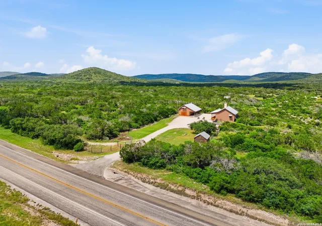 3rd image of 17398 Tx Hwy 127, Sabinal, TX 78881 | MLS# 1990874