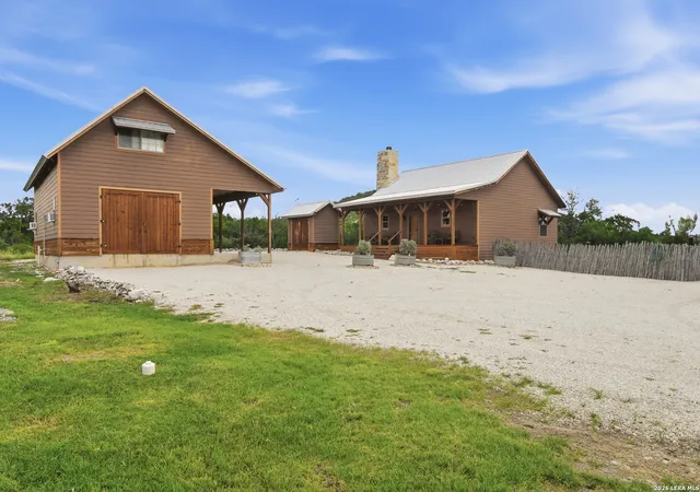 4th image of 17398 Tx Hwy 127, Sabinal, TX 78881 | MLS# 1990874