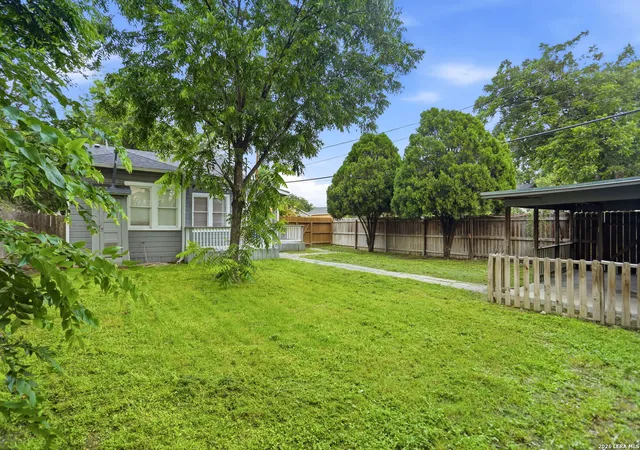 Homes for sale in San Antonio, TX | 1502 W Elsmere, San Antonio, TX 78201 | MLS# 1990892