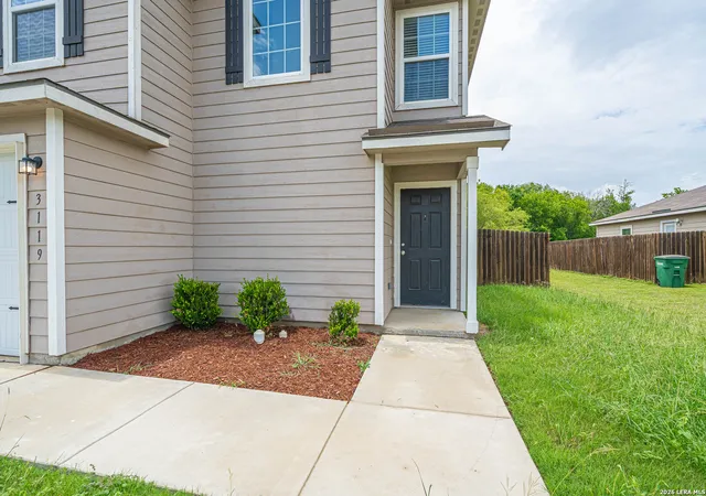 4th image of 3119 Begonia Bnd, San Antonio, TX 78222 | MLS# 1990906