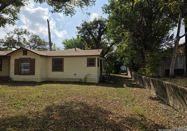 10th image of 330 Montclair, Alamo Heights, TX 78209 | MLS# 1990926