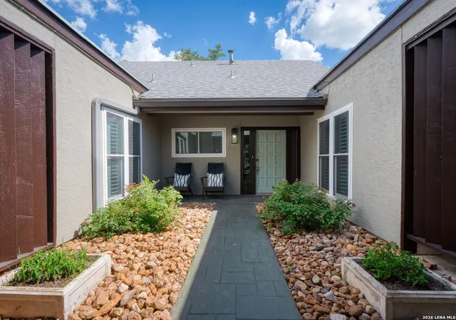 Photo 4 of Single family home for sale at 146 Lorenz Rd, San Antonio, TX 78209 | MLS# 1990986 | Listing updated on 2026-09-21