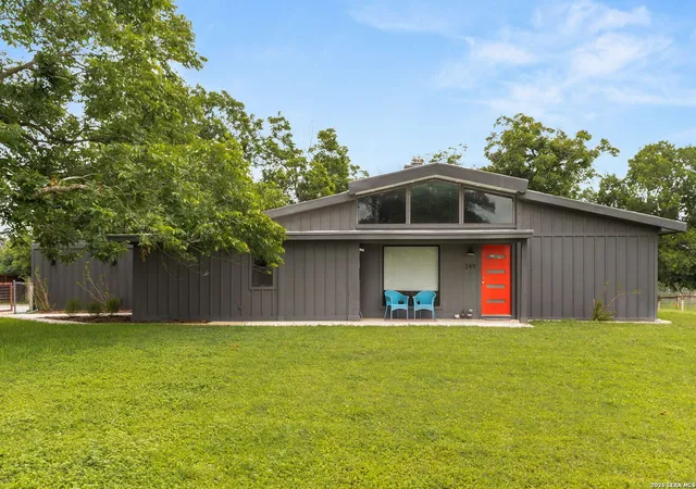1st image of 249 Signal Hill Rd, Seguin, TX 78155 | MLS# 1991005