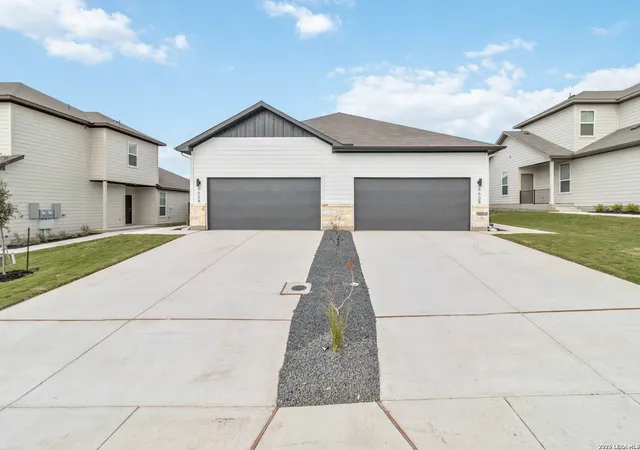 2nd image of 333 337 Colgin Dr, San Antonio, TX 78253 | MLS# 1991026