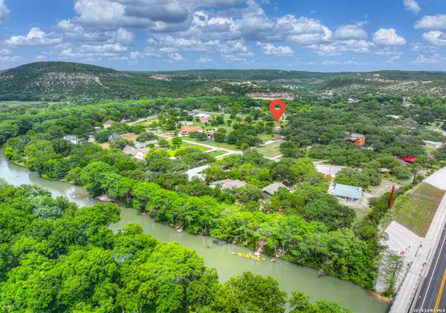 Photo 1 of Land for sale at 641 Rainbow Rdg, Canyon Lake, TX 78133 | MLS# 1991049 | Listing updated on 2026-09-20