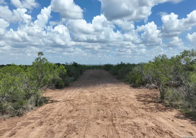 Homes for sale in Stockdale, TX | 501 County Road 477, Stockdale, TX 78160 | MLS# 1991095
