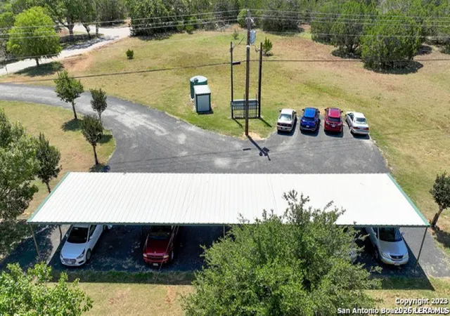 5th image of 182 Joiner Dr, Bandera, TX 78003 | MLS# 1991102