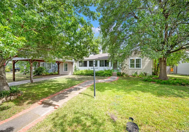 1st image of 131 Larchmont Dr, San Antonio, TX 78209 | MLS# 1991117