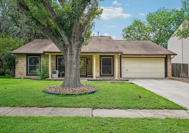 Photo 3 of Single family home for sale at 16319 Falcon Hill St, San Antonio, TX 78247 | MLS# 1991126 | Listing updated on 2026-08-26