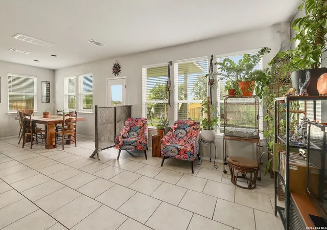 4th image of 204 W Point, Elgin, TX 78621 | MLS# 1991133