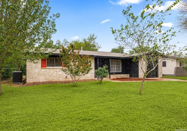 Photo 3 of Sale Pending at 5230 Swann Ln, San Antonio, TX 78219 | MLS# 1991151 | Listing updated on 2026-08-31