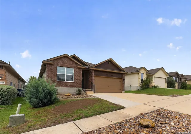 Photo 2 of Sale Pending at 5511 Toledo Farm, San Antonio, TX 78222 | MLS# 1991174 | Listing updated on 2026-08-24
