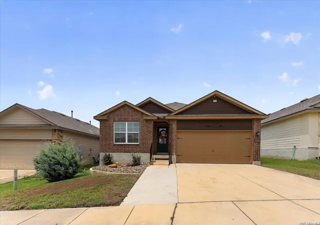 Photo 3 of Sale Pending at 5511 Toledo Farm, San Antonio, TX 78222 | MLS# 1991174 | Listing updated on 2026-08-24