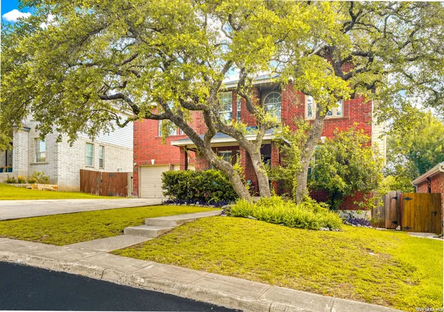 3rd image of 422 Pease Holw, San Antonio, TX 78258 | MLS# 1991206