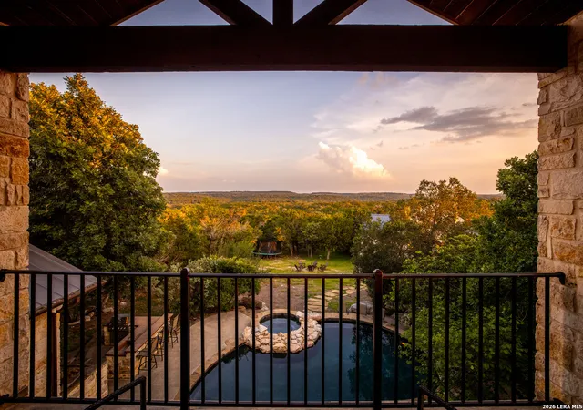 Photo 3 of Mansion for sale at 314 Horseshoe, Boerne, TX 78006 | MLS# 1991207 | Listing updated on 2026-08-27