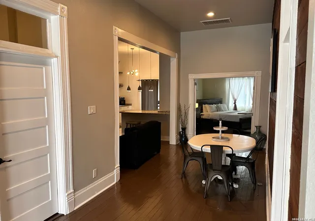 Photo 4 of Single family home for sale at 819 Wyoming St, San Antonio, TX 78203 | MLS# 1991212 | Listing updated on 2026-08-28