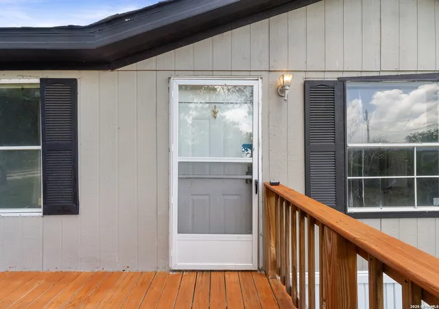 4th image of 176 County Road 5633, Castroville, TX 78009 | MLS# 1991221