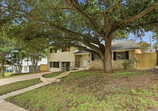 Homes for sale in San Antonio, TX | 3906 Killarney Dr, San Antonio, TX 78223 | MLS# 1991231