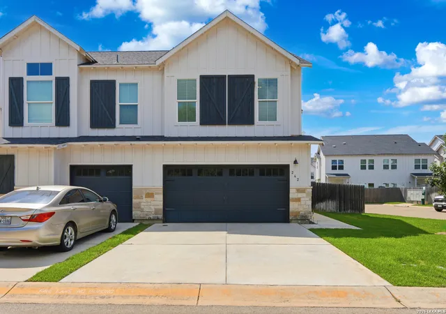 Photo 2 of Single family home for sale at 242 Topaz, New Braunfels, TX 78130 | MLS# 1991251 | Listing updated on 2026-07-08
