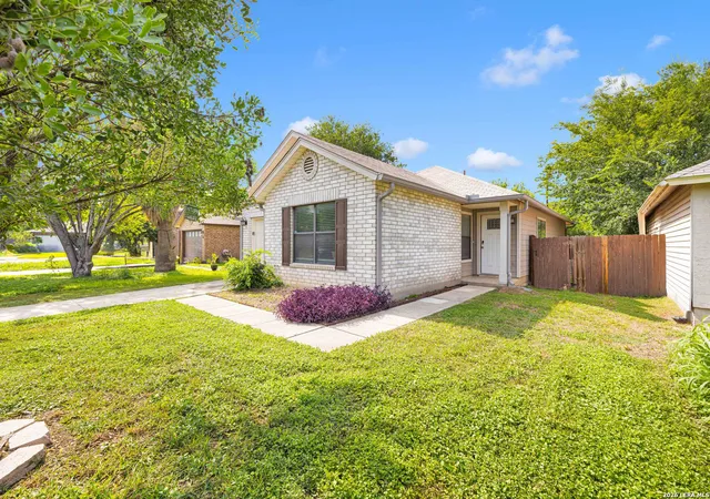 3rd image of 9939 Lauren Mist, San Antonio, TX 78251 | MLS# 1991274