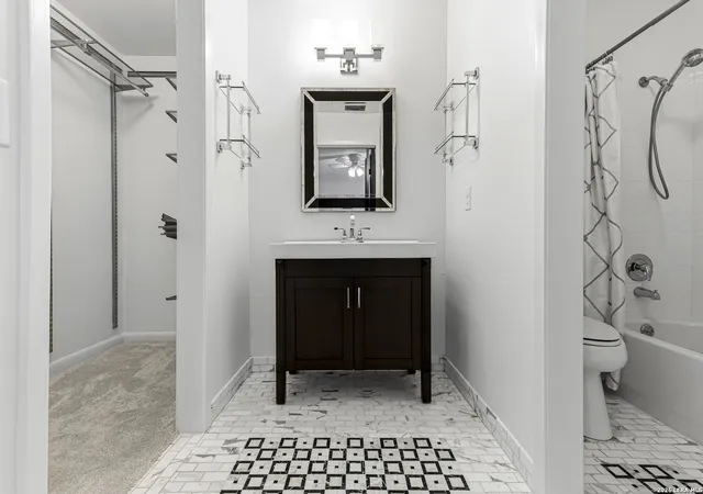 image of 7926 Broadway, San Antonio, TX 78209